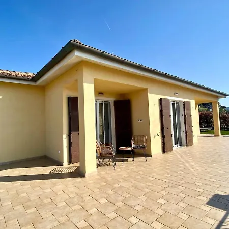 B204 - Elegante Dimora Panoramica Vista Mare